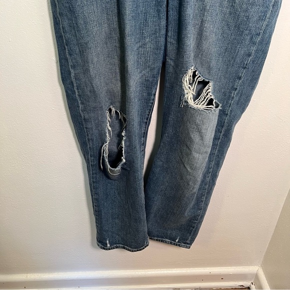 Express Mid-Rise Boyfriend Jean Medium Wash Distressed 14R - Picture 4 of 14